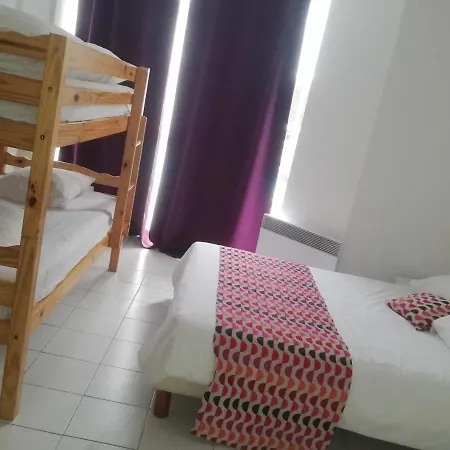 Hotel La Cle 2*