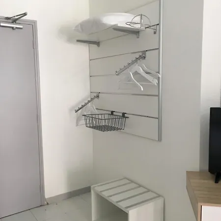 Hotel La Cle Saint-Andre (Tarn)